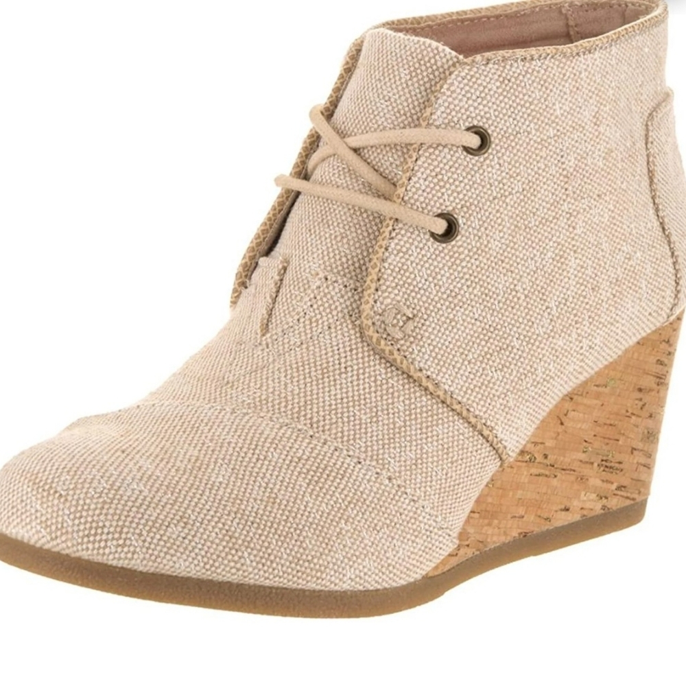 TOMS Wedge Closed Toe Beige Canvas Booties Size Women's 7 W7 $50